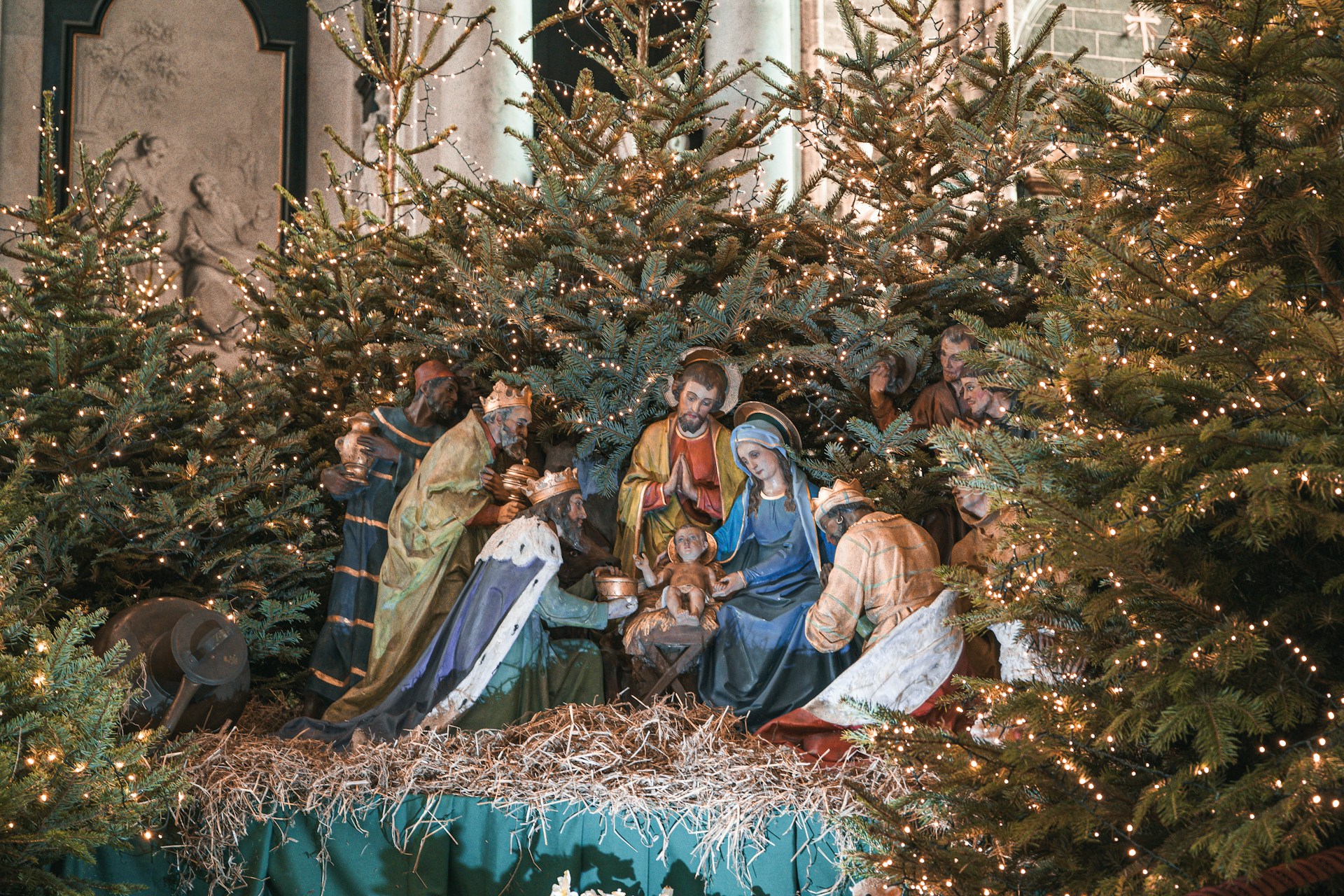 Would You Rather Meet Baby Jesus Or Teenager Jesus?