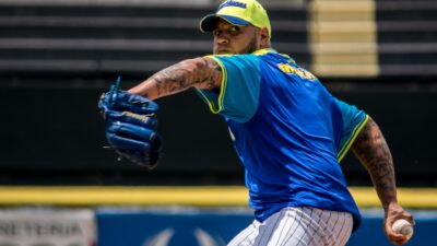 Would You Rather Hit Against An MLB Pitcher Or Run 5 Yard Against An NFL Defense?