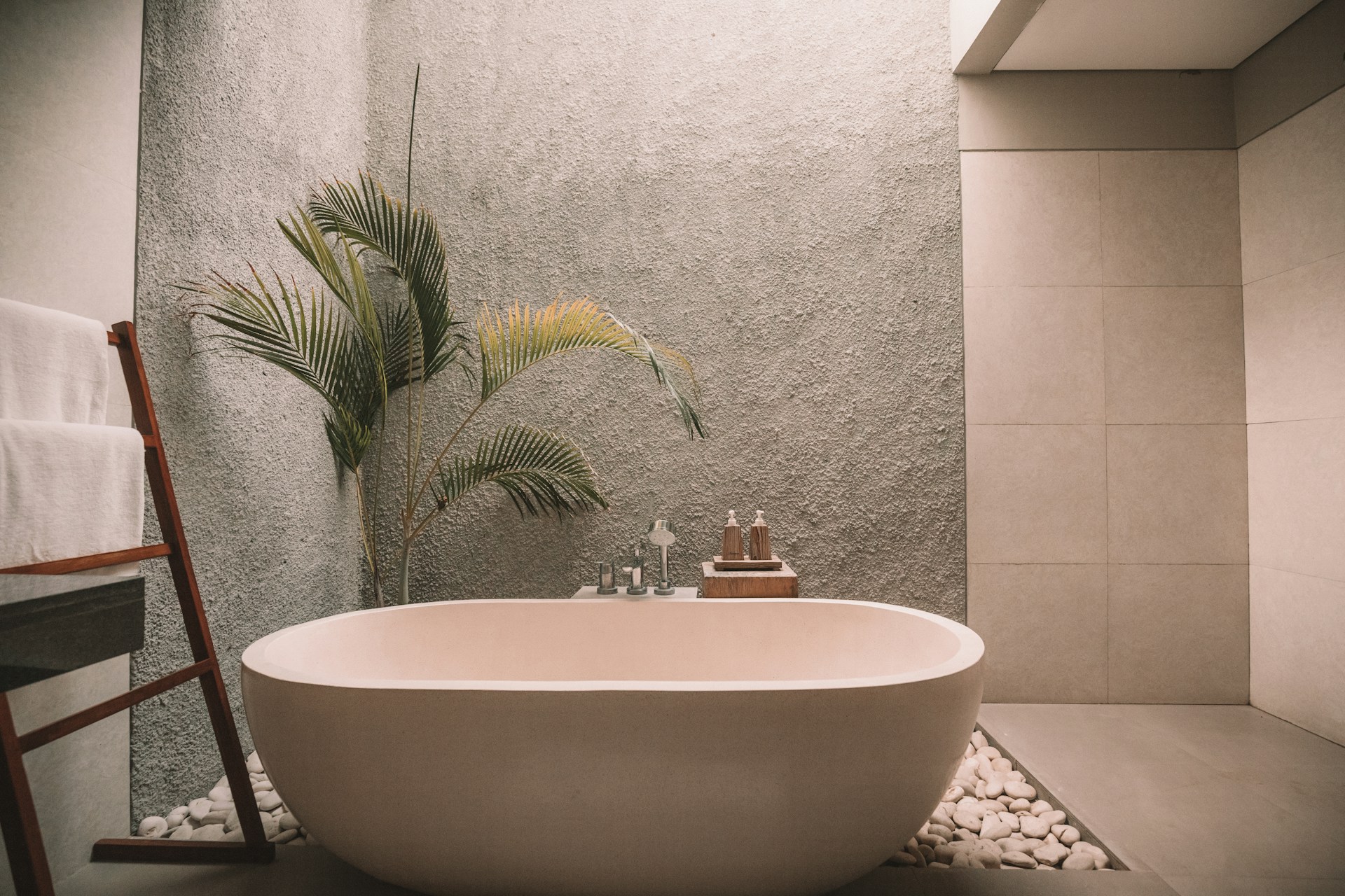 Would You Rather Give Up Bathing Or Your Cellphone For 1 Month?