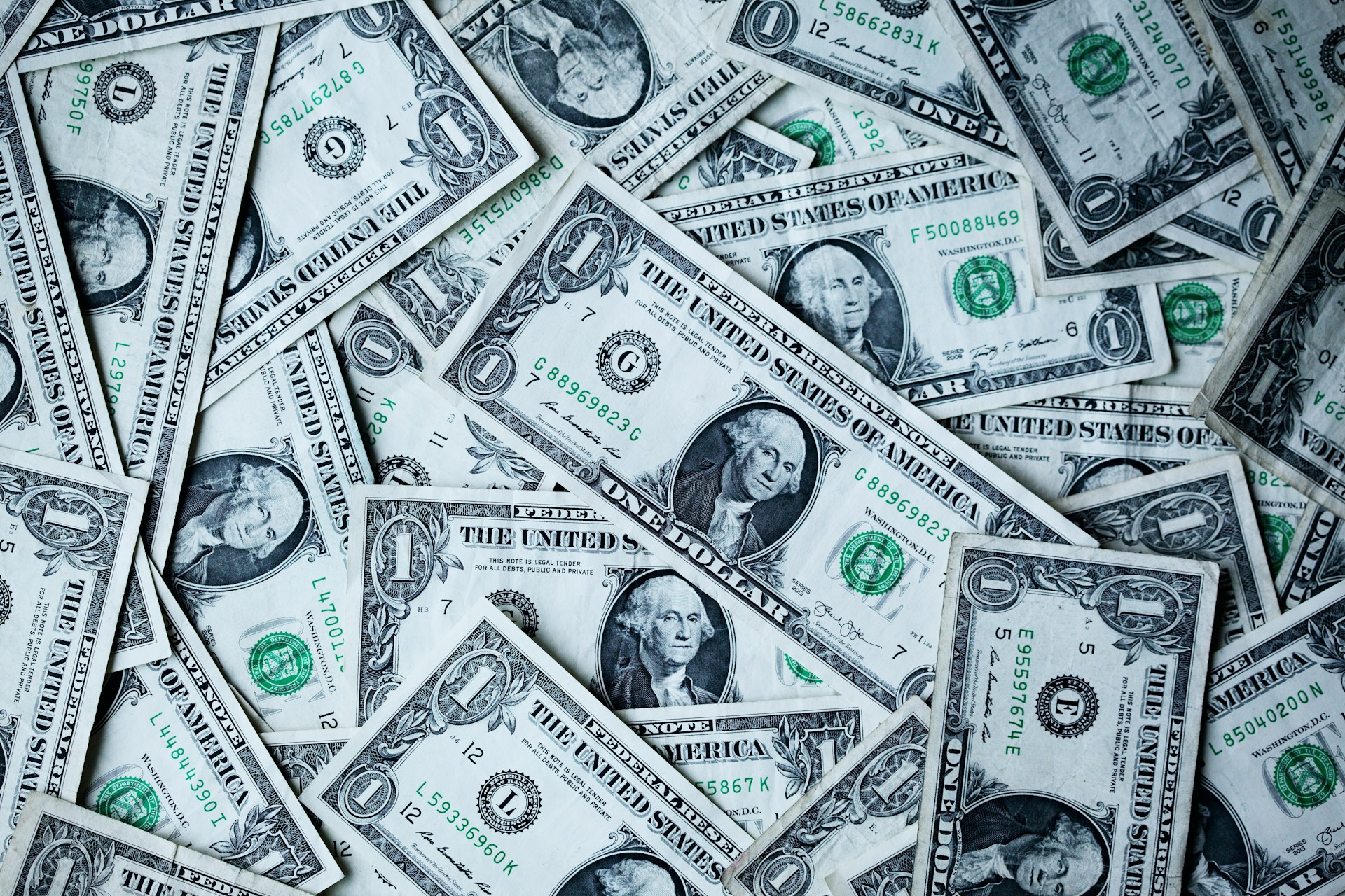 Would You Rather Give Up All Memories Or Money You Made This Year?