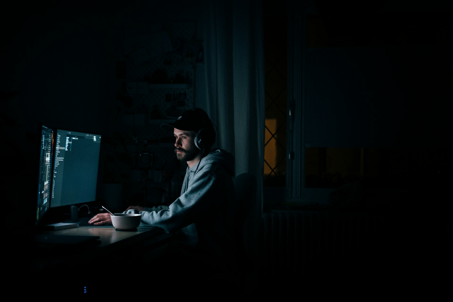Would You Rather Wake Up Early Or Stay Up Late Every Day?