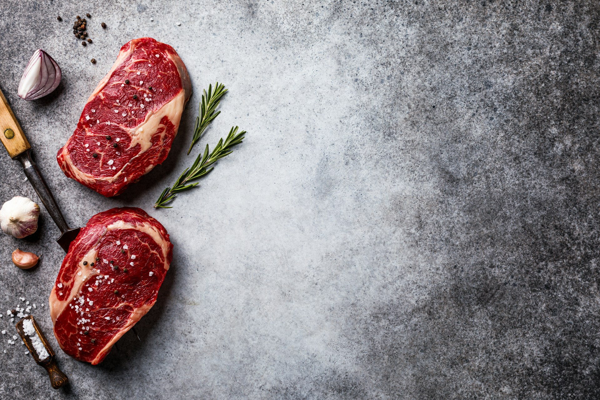 Would You Rather Only Eat Raw Food Or TV Dinners For 1 Month?