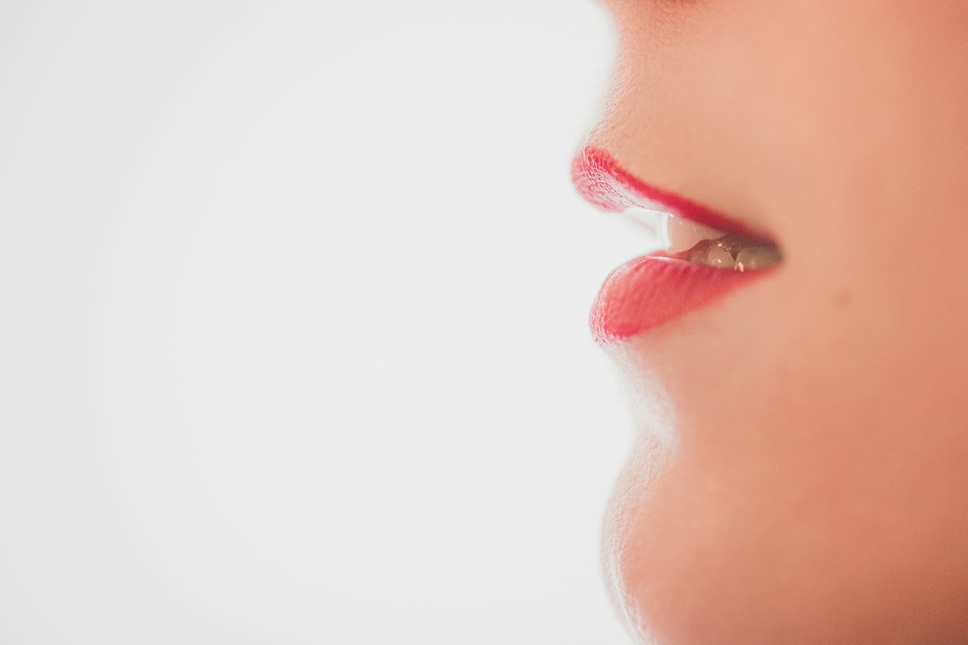 Would You Rather Have Chapped Lips or Dry Eyes Forever?